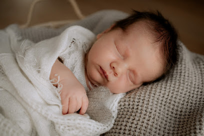 Alexandra Reiter Fotografie | natürliche Familien- & Babyfotografie | Ulm - Augsburg - Allgäu 1 Fotograf Alexandra Reiter Fotografie | natürliche Familien- & Babyfotografie | Ulm - Augsburg - Allgäu