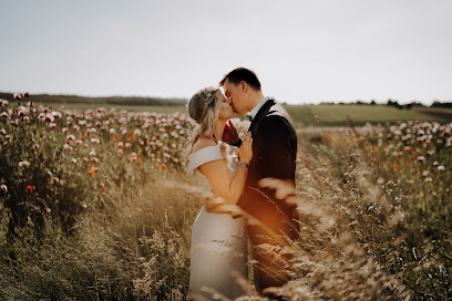 Claudia Hilgenböker I Hochzeitsfotograf I Lemgo I Detmold | Bielefeld I Hannover | Hamburg 1 Fotograf Claudia Hilgenböker I Hochzeitsfotograf I Lemgo I Detmold | Bielefeld I Hannover | Hamburg
