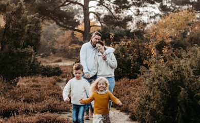 Fotograf Fotodesign Michaela Mai - Hochzeiten und Neugeborenenfotografie im Emsland