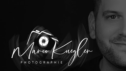 Fotograf Marco Kügler Photographie (Hochzeitsfotograf Braunschweig & Salzgitter)
