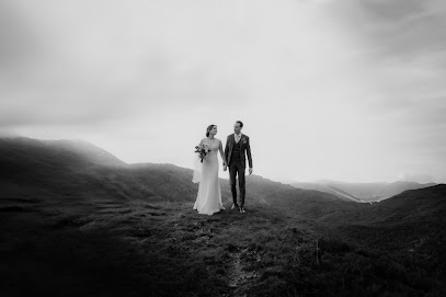 TinoGrafiert Fotografie 5 Hochzeitsfotograf Mr & Mrs Wedding Brautstyling/ Hochzeitsfotografie