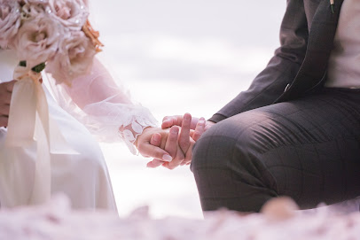 Saskia Marloh • Zeitlose und Authentische Hochzeitsfotografie Rheingau • 1 Hochzeitsfotograf Saskia Marloh • Zeitlose und Authentische Hochzeitsfotografie Rheingau •