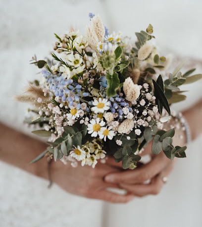 Hochzeitsfotograf mond'elle l'atelier: Fotografin für Newborn, Hochzeit, Schwangerschaft - Kempten (Allgäu)